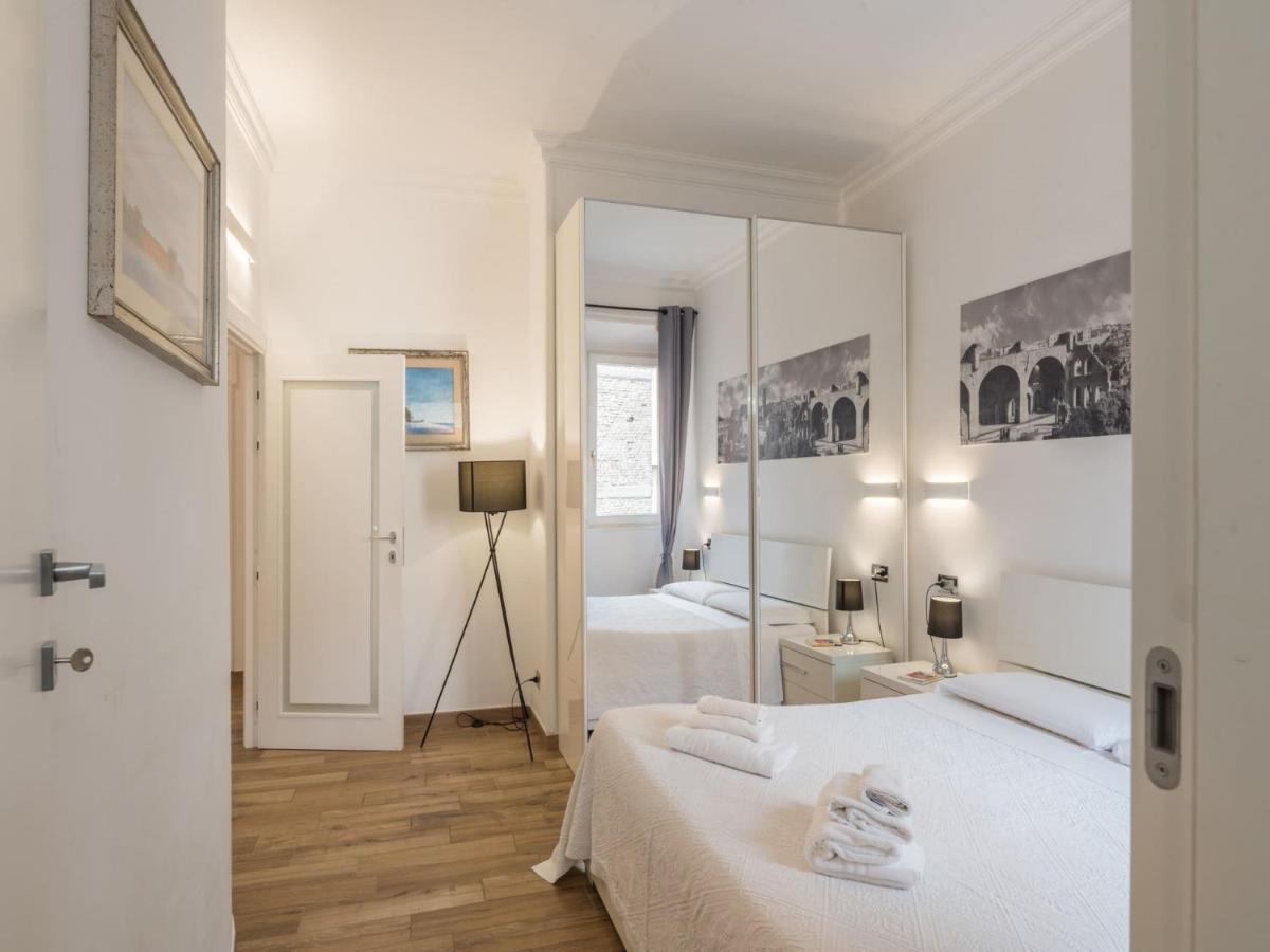 The Best Rent - Elegant Three-Bedroom Apartment A Few Steps From Fontana Di Trevi Екстер'єр фото