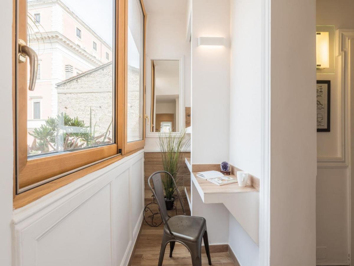 The Best Rent - Elegant Three-Bedroom Apartment A Few Steps From Fontana Di Trevi Екстер'єр фото