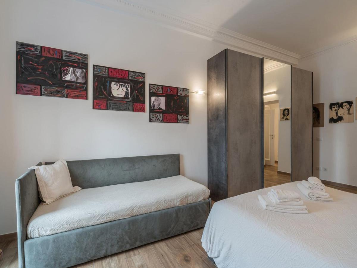 The Best Rent - Elegant Three-Bedroom Apartment A Few Steps From Fontana Di Trevi Екстер'єр фото